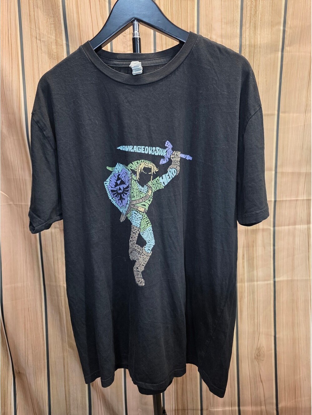 Vintage Black Graphic T-Shirt with Fantasy Warrior Design, Size Large